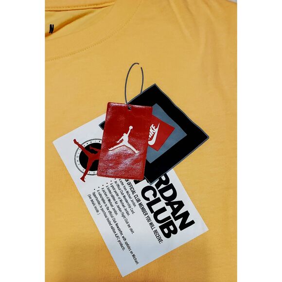 NWOT UNISEX NIKE JORDAN JUMPMAN CLUB TSHIRT - Picture 3 of 4